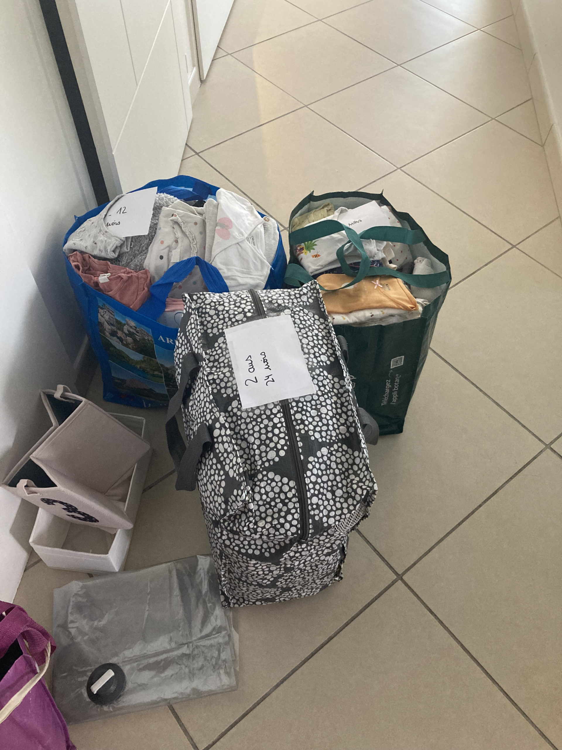 Tri et organisation d'une chambre de petite fille Tri et organisation d'une chambre de petite fille